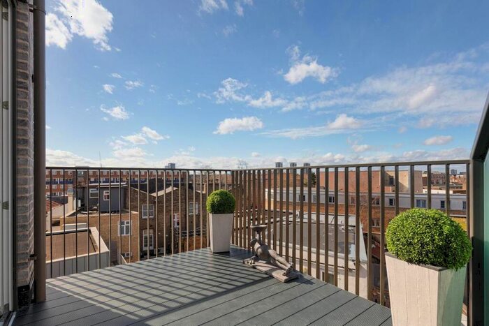 2 Bedroom Flat For Sale In Steel House Yard, Bombay Street, SE16