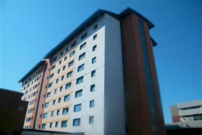 1 Bedroom Flat To Rent In Chandos Rise, Portsmouth, Hampshire, PO1