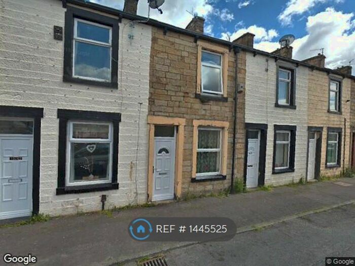 2 Bedroom Terraced House To Rent In Waterbarn St, Burnley, BB10
