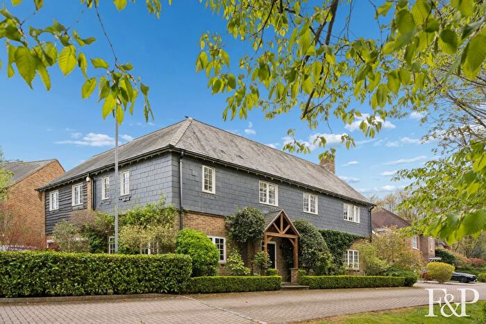 5 Bedroom Detached House For Sale In Highgrove Avenue, Ascot, Berkshire, SL5