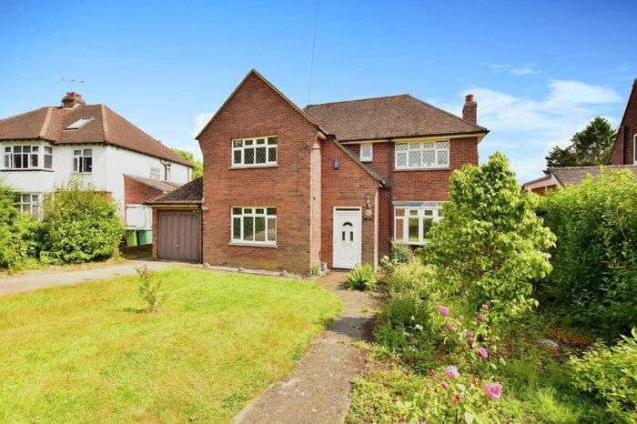 4 Bedroom Detached House To Rent In Manor Rise, Bearsted, Maidstone, Kent, ME14