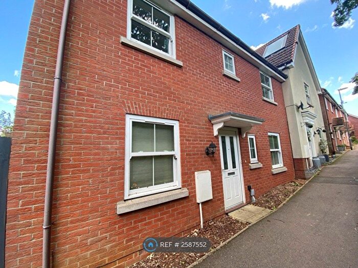 3 Bedroom Semi-Detached House To Rent In Exige Way, Wymondham, NR18