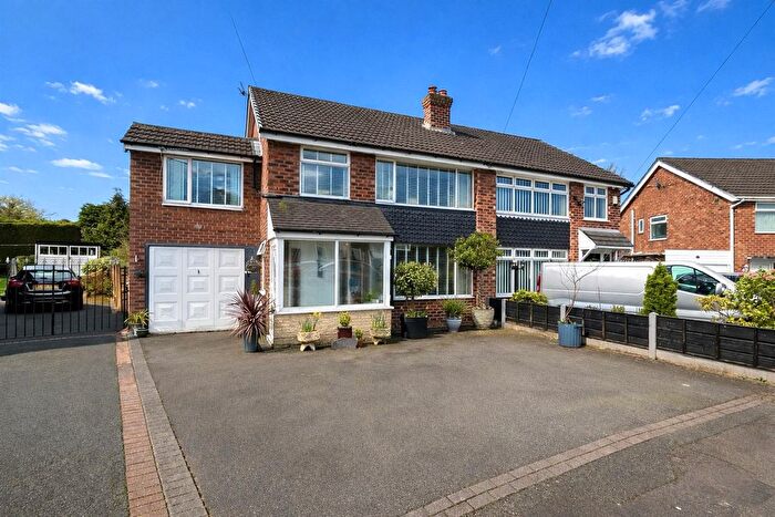4 Bedroom Semi Detached House For Sale In Baslow Drive, Heald Green, Stockport, SK8