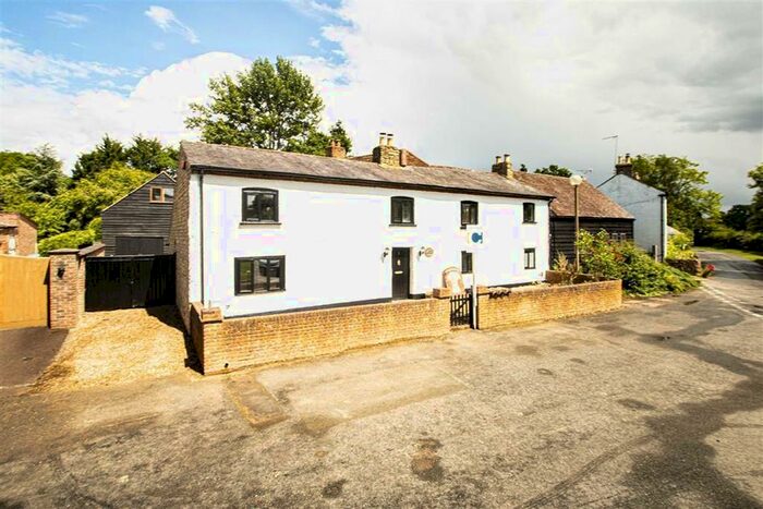 5 Bedroom Property To Rent In Leys Road, Loughton, Milton Keynes, MK5