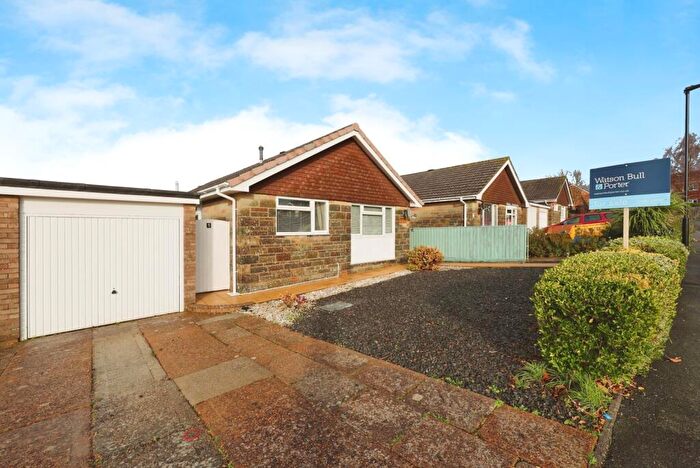 3 Bedroom Bungalow For Sale In Central Way, Sandown, Isle Of Wight, PO36