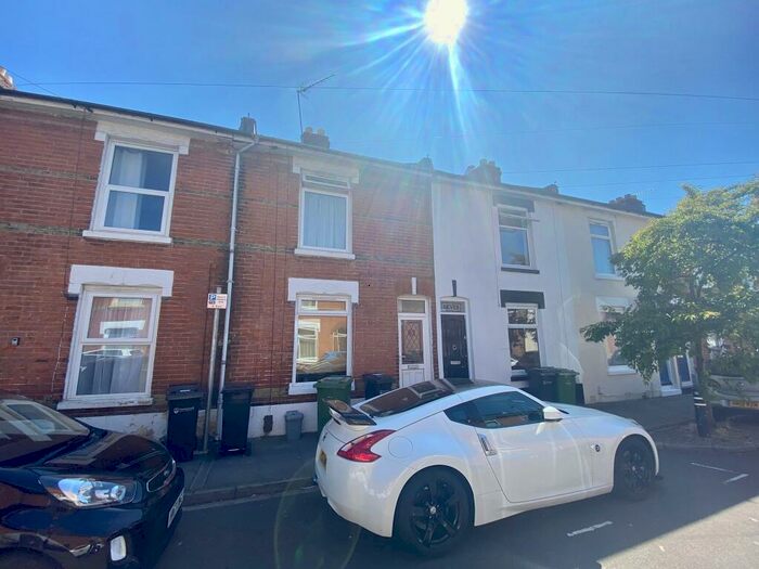 3 Bedroom House To Rent In Eton Road, Southsea, PO5