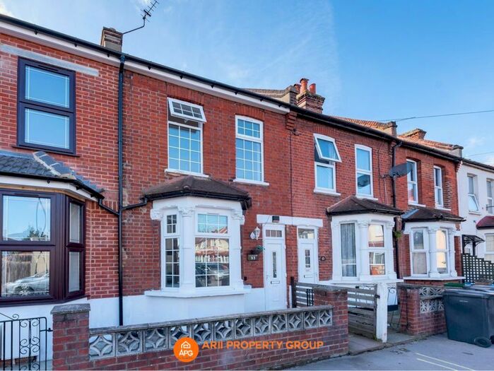 4 Bedroom Terraced House To Rent In Penshurst Road, Thornton Heath CR7