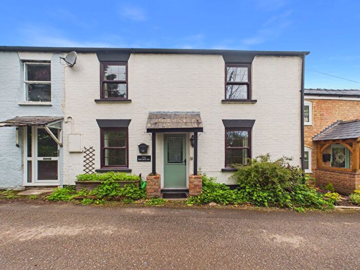 3 Bedroom Cottage For Sale In Hyde Lane, Newnham-On-Severn, GL14