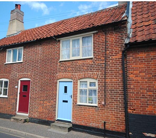 2 Bedroom Terraced House To Rent In Cock Street, Wymondham, Norfolk, NR18