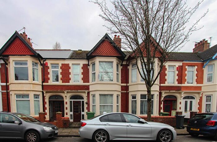 4 Bedroom Private Halls To Rent In Inglefield Avenue, Heath, CF14