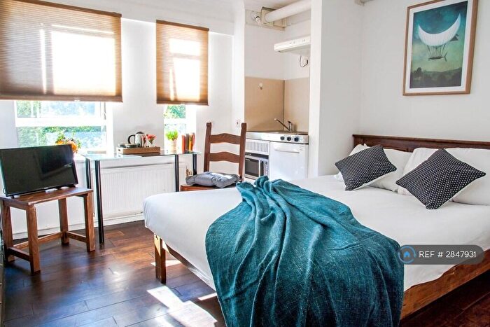 Studio To Rent In Mapesbury Road, London, NW2