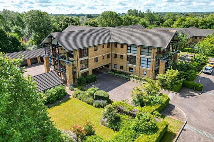 4 Bedroom Apartment For Sale In Woodward Place, Loughton Lodge, Milton Keynes, MK8
