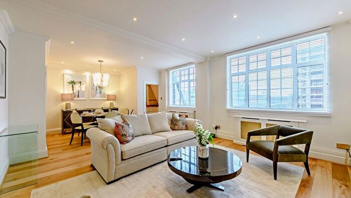 3 Bedroom Flat To Rent In Strathmore Court, Park Road, St Johns Wood, NW8
