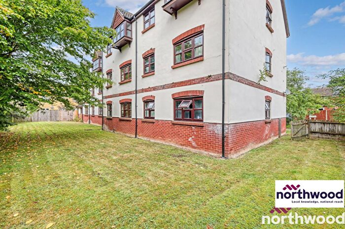 1 Bedroom Flat To Rent In Bounderby Grove, Chelmsford, CM1