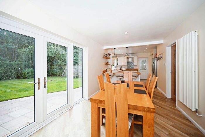 4 Bedroom Detached House For Sale In Montague Road, Woodlands, Rugby, CV22