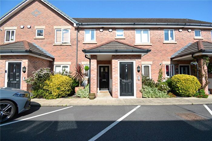 2 Bedroom Flat For Sale In Rake Lane, Wallasey, Wirral, CH45