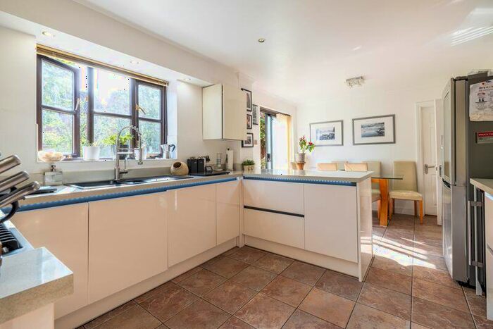 5 Bedroom Detached House For Sale In Langton Drive, Two Mile Ash, Milton Keynes, MK8