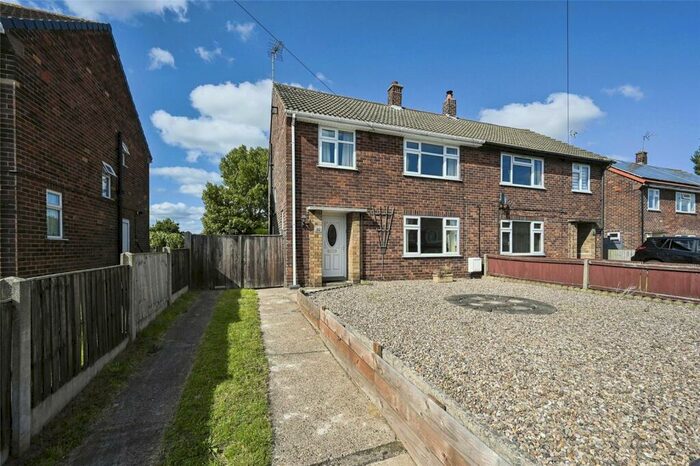 3 Bedroom Semi-Detached House For Sale In Lansbury Road, Bilsthorpe, Newark, Nottinghamshire, NG22