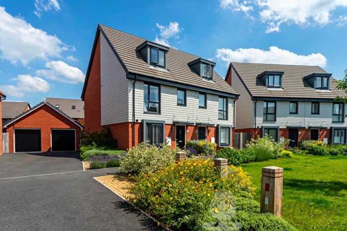 3 Bedroom Semi-Detached House For Sale In Saffron Avenue, Wymondham, Norfolk, NR18