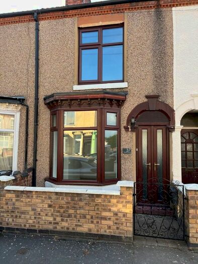 3 Bedroom Property To Rent In Victoria Avenue, Rugby, Warwickshire, CV21