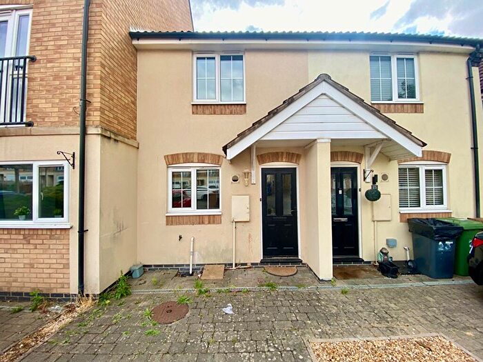 2 Bedroom Terraced House For Sale In St Katherines Mews, Hampton Hargate, Peterborough, PE7