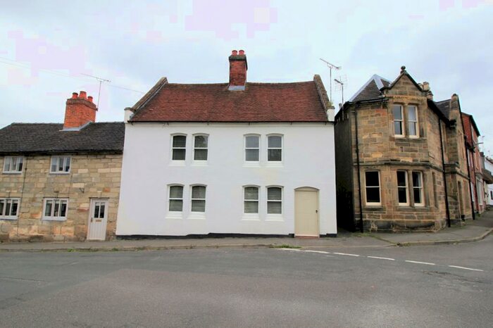 4 Bedroom Cottage To Rent In Castle Street, Melbourne, Derbyshire, DE73