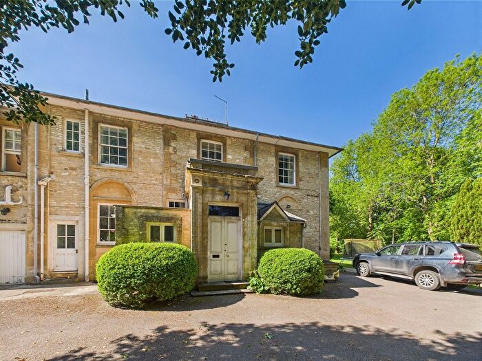 4 Bedroom Semi-Detached House To Rent In Church Street, Shipton-Under-Wychwood, OX7