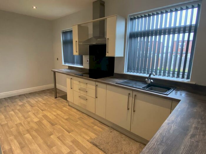 3 Bedroom House To Rent In Edith Terrace, Sunnyfields, DN5