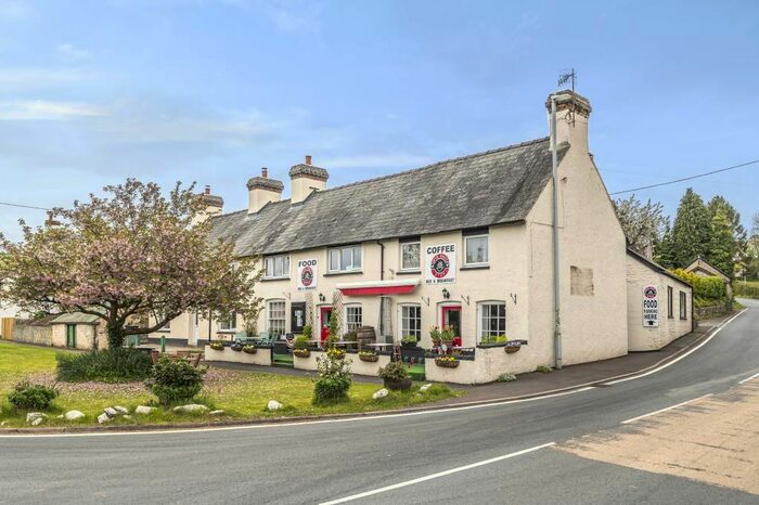 5 Bedroom Semi-Detached House For Sale In Llyswen, Hay On Wye, LD3