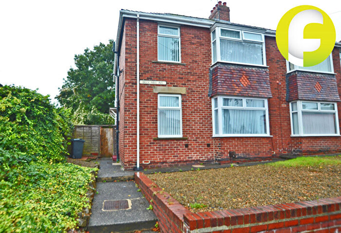 2 Bedroom Flat To Rent In Billy Mill Avenue, North Shields, Tyne And Wear, NE29