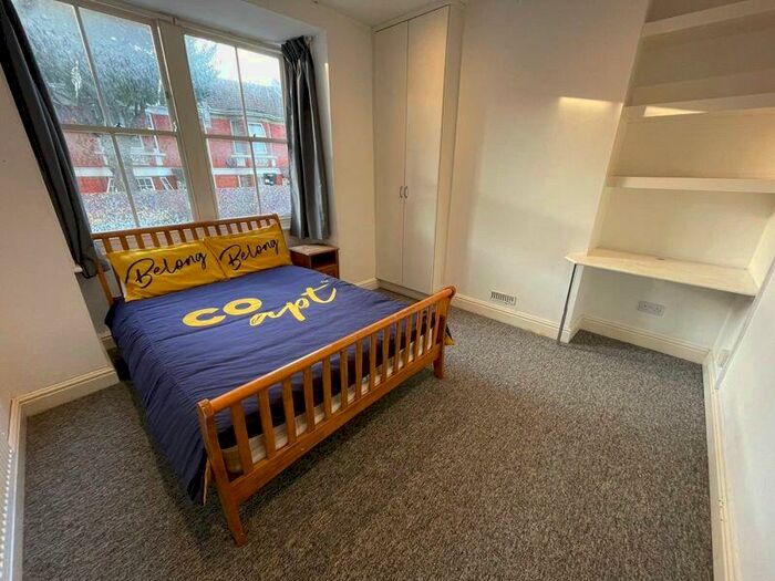 8 Bedroom Terraced House To Rent In Riley Road, Brighton, BN2