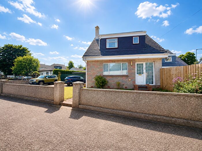 3 Bedroom Detached House For Sale In Duke Street, Denny, FK6