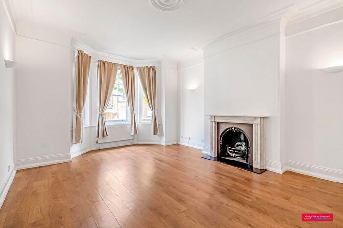 3 Bedroom Flat To Rent In Seymour Place, London, W1H
