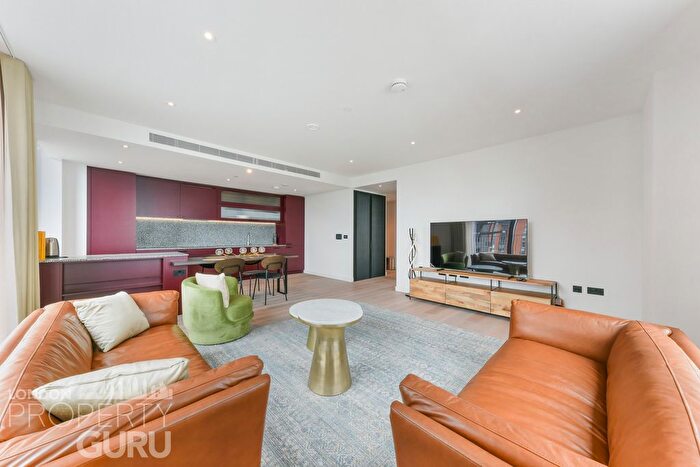 3 Bedroom Flat To Rent In Embassy Gardens, London, SW11