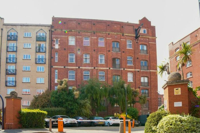 1 Bedroom Apartment To Rent In Buchanans Wharf South, Ferry Street, Bristol, BS1