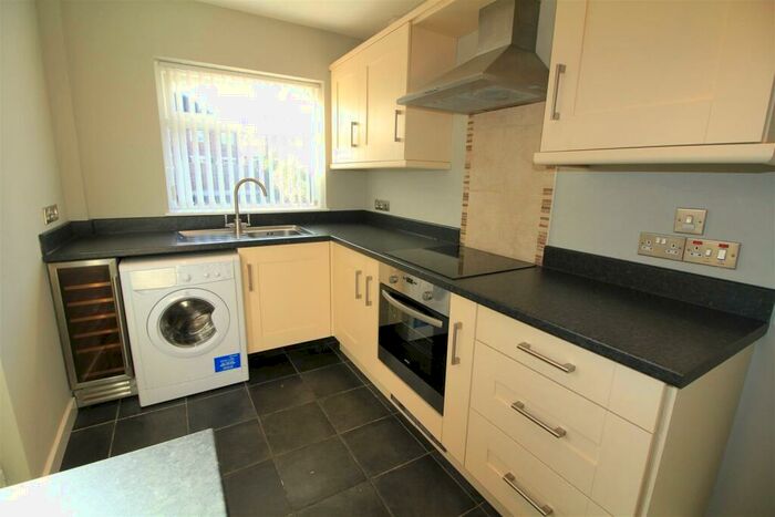House To Rent In Hawthorne Avenue, Hucknall, Nottingham, NG15