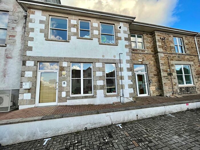 2 Bedroom Property To Rent In Gweal Pawl, Redruth, TR15