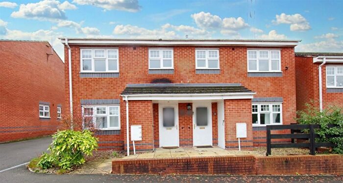 1 Bedroom Maisonette To Rent In Canterbury Drive, Rugeley, Birmingham, B34