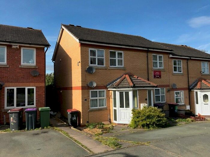 2 Bedroom Flat To Rent In St Giles Close, Wellington TF1