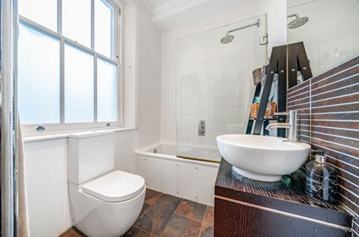 1 Bedroom Flat To Rent In Harwood Road, London, SW6