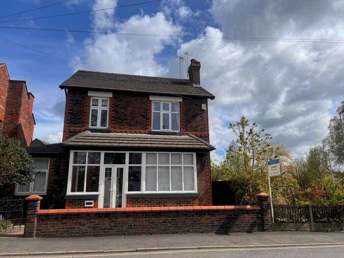 3 Bedroom Detached House To Rent In Guywood Lane, Romiley, Stockport, Cheshire, SK6