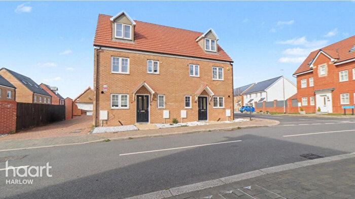 4 Bedroom Detached House To Rent In Wagtail Crescent, Harlow, CM17