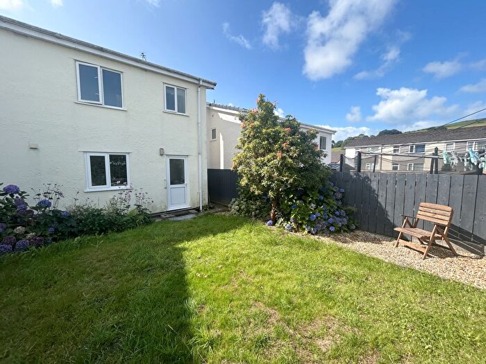 3 Bedroom Semi-Detached House To Rent In Maes Afallen, Bow Street, SY24