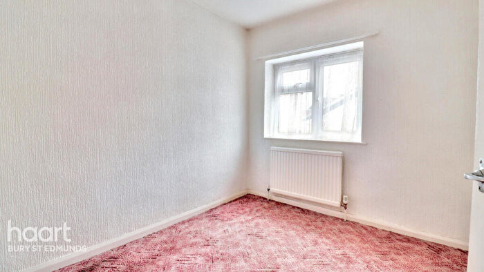 2 Bedroom Terraced House For Sale In Peckham Street, Bury St Edmunds, IP33