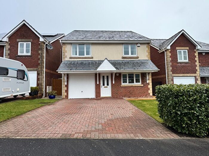 4 Bedroom Detached House For Sale In Golwg Y Mynydd, Betws, Ammanford, Carmarthenshire., SA18