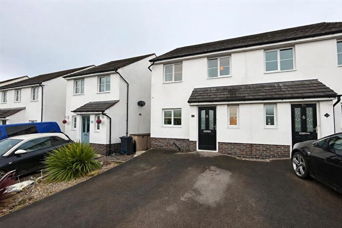 3 Bedroom Property For Sale In Maes Y Goron, Lixwm, Holywell, CH8