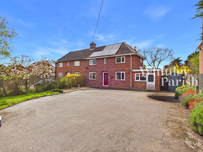 3 Bedroom Semi Detached House For Sale In Croft Lane, Diss, IP22