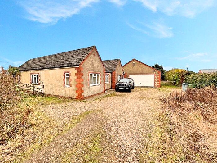 3 Bedroom Detached Bungalow For Sale In Honington Road, Barkston, NG32