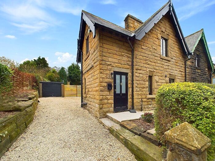 3 Bedroom Semi-Detached House For Sale In Church Road, Darley Dale, DE4