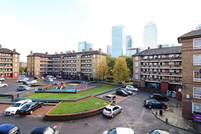 2 Bedroom Flat To Rent In Willis House, Hale Street, Poplar, East India Dock, London, E14